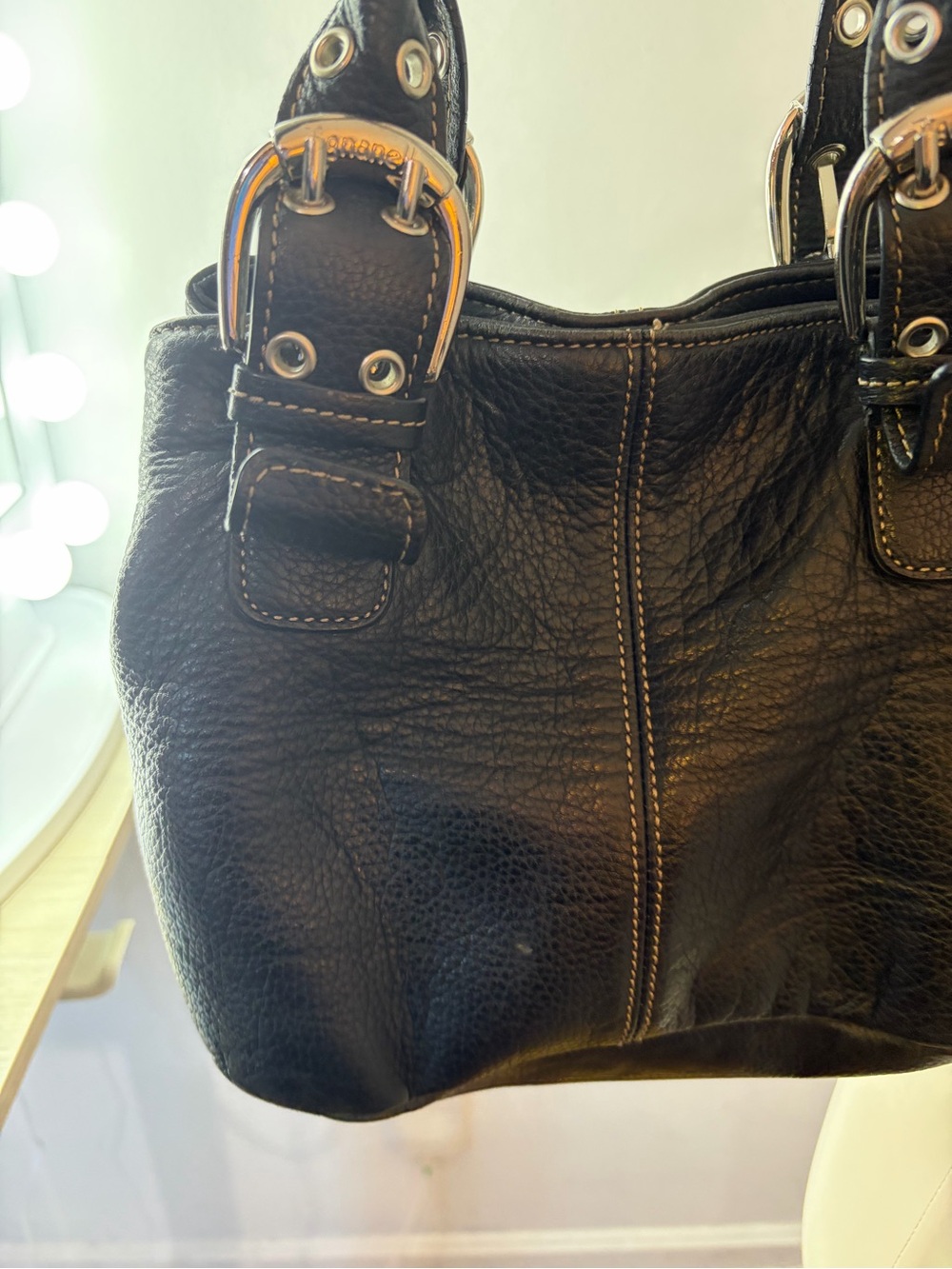 Y2K Tignanello Black Leather Shoulder Bag with Silver Hardware - Picture 8 of 13